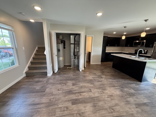 Building Photo - 106 Terrace Drive