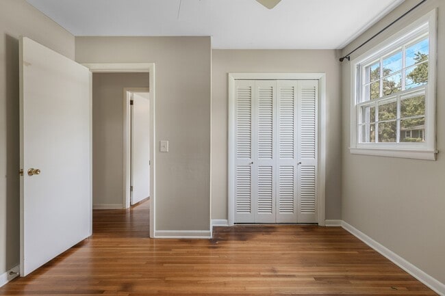 Building Photo - 4815 Danby Dr