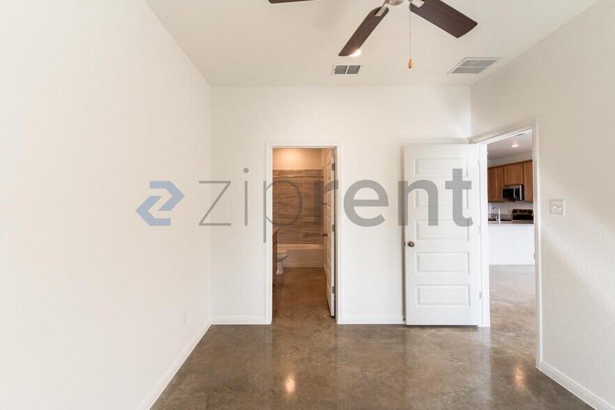 Building Photo - 2929 Quail Rdg Ln