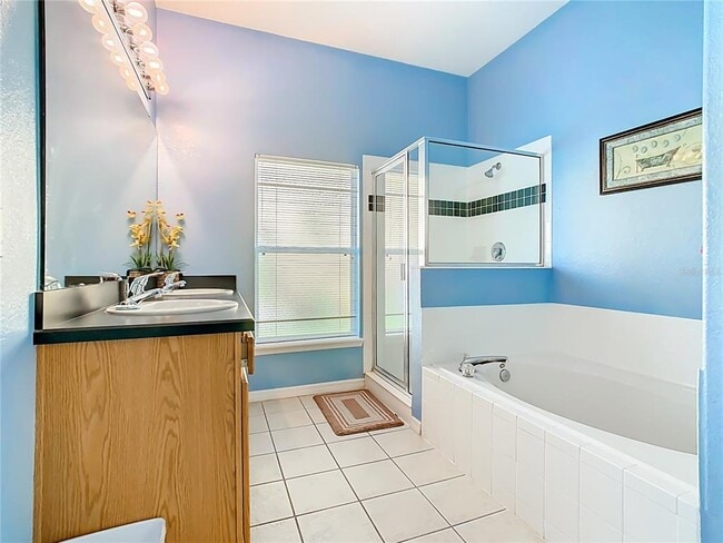 Building Photo - 334 Cadiz Loop