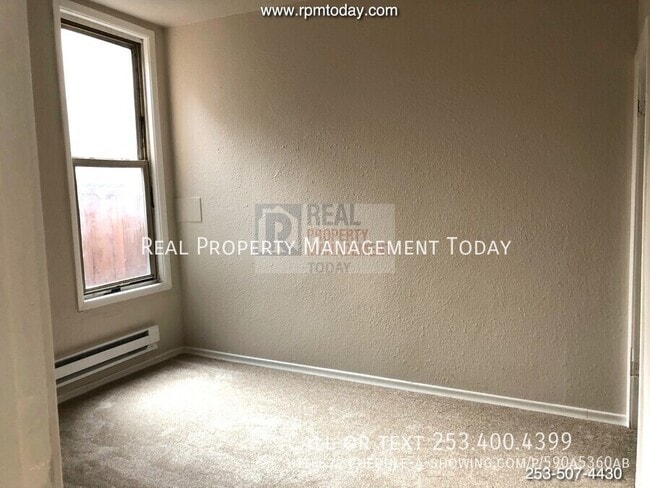 Building Photo - 709 S M St