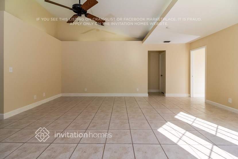 Building Photo - 13634 78th Pl N