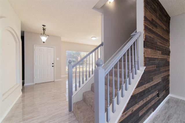 Building Photo - 122 Berkley Dr