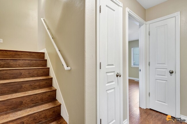 Building Photo - Campbell Four Bedroom Home with Garage