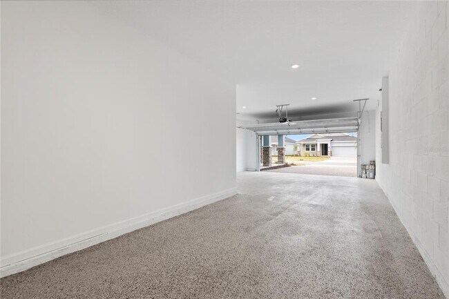 Building Photo - 139 Aces High Ln