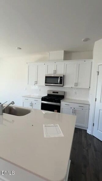 Building Photo - 852 Bullhorn Dr