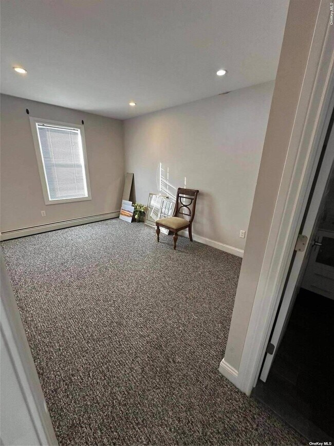 Building Photo - 288 Hendrix St