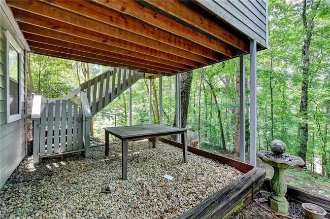 Building Photo - 5100 Forest Mist Dr