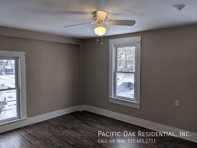 Building Photo - BELOW MARKET RENT!