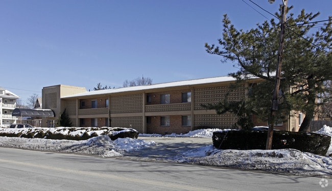 Parkside Apartment Homes - The Edge