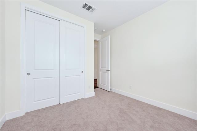 Building Photo - 7340 Confetti Ln