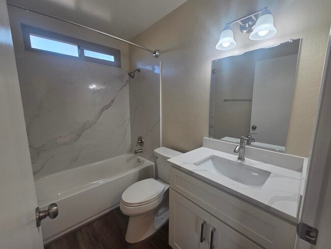 Building Photo - 20077 Redwood Rd