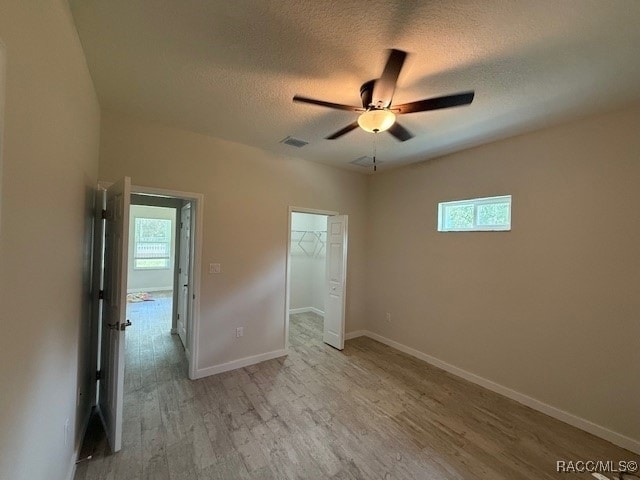 Building Photo - 5838 W Green Acres St