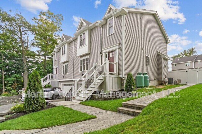 Building Photo - 26 Atwood Ave