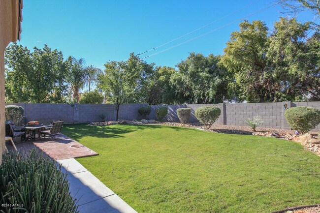 Building Photo - 8908 N 15th Ln