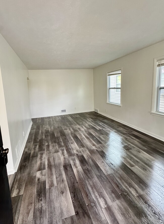 Building Photo - 4022 N 42nd St