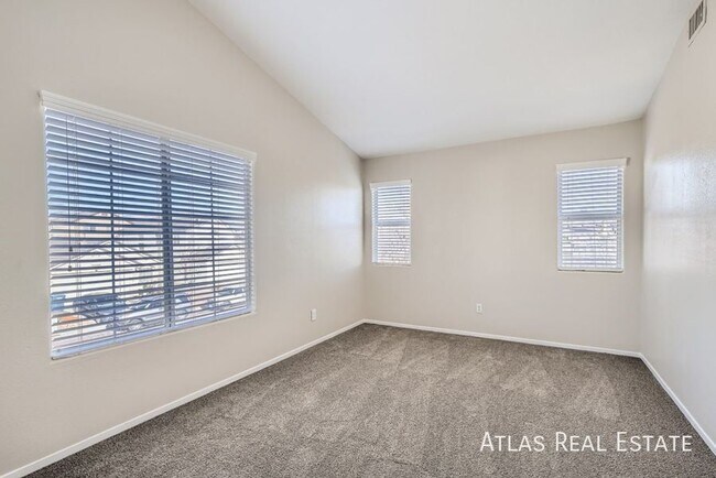Building Photo - 4256 Sky Sands St