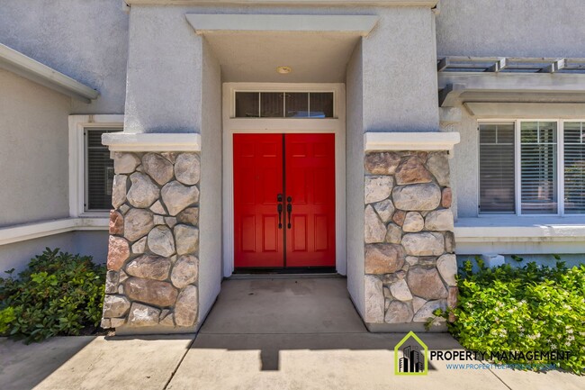 Building Photo - Luxury 5-BR Home Rental in Elk Grove