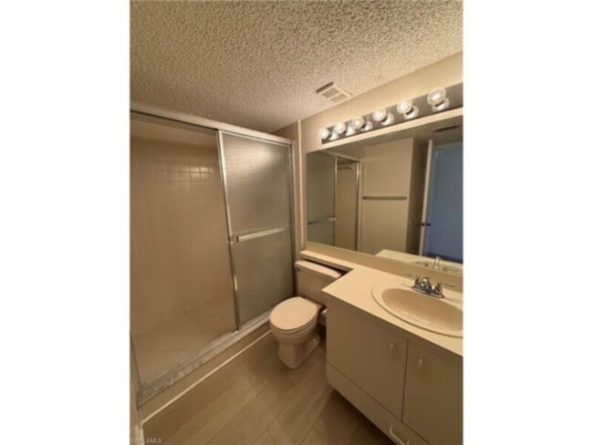 Building Photo - 13621 Eagle Ridge Dr