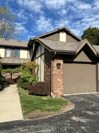 Building Photo - 1174 Hidden Ridge Rd