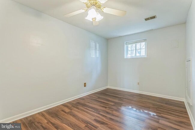 Building Photo - 13401 Silver Moon Way