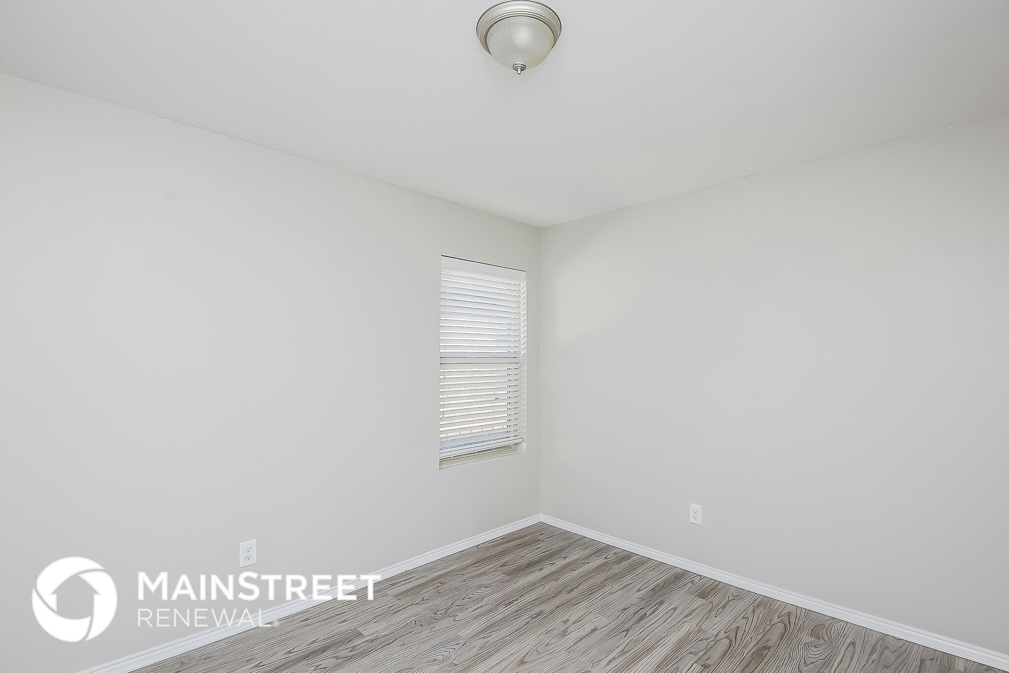 Building Photo - 9013 Sun Haven Way