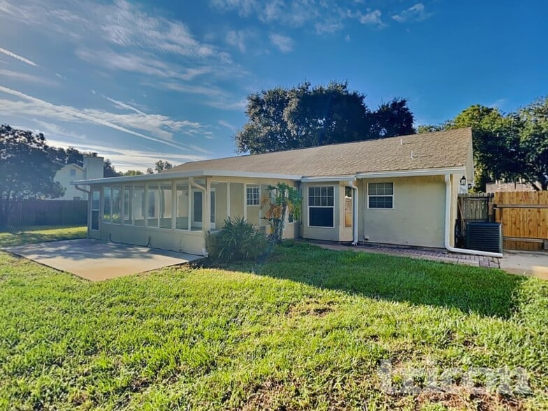 Building Photo - 1133 Linwood Loop