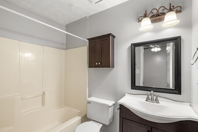 Building Photo - Modern 2-Story Home with Deck & Private Wooded Backyard