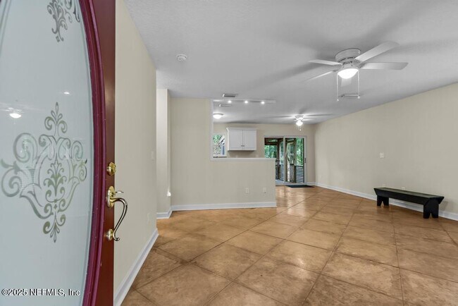 Building Photo - 8223 Hardwood Landing Rd