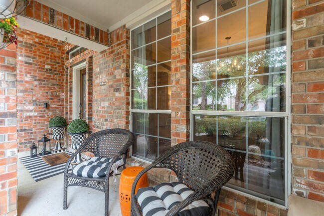 Building Photo - 51 N Scribewood Cir