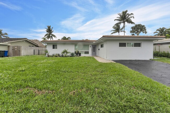 Building Photo - 5921 NE 15th Ave