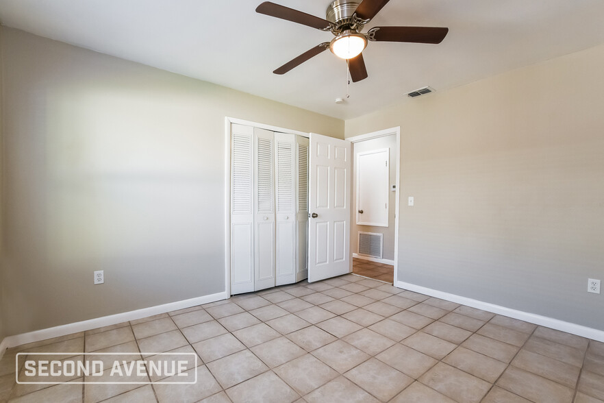 Building Photo - 10532 Wyndcliff Dr