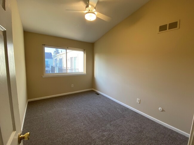 Building Photo - 37283 Charter Oaks Blvd