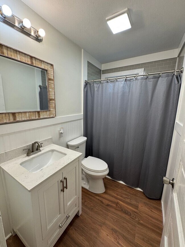 Building Photo - 5510 Chandler St