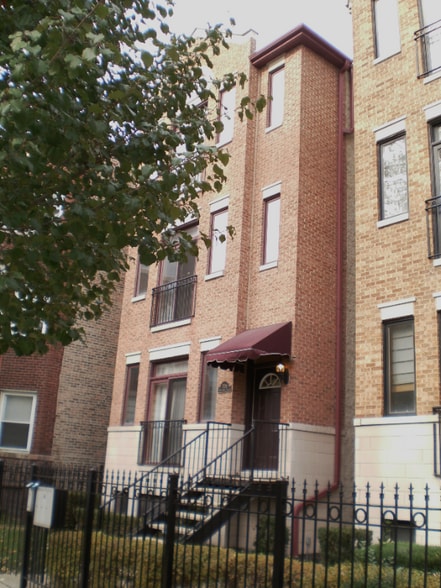 Primary Photo - 1538 E 65th Pl