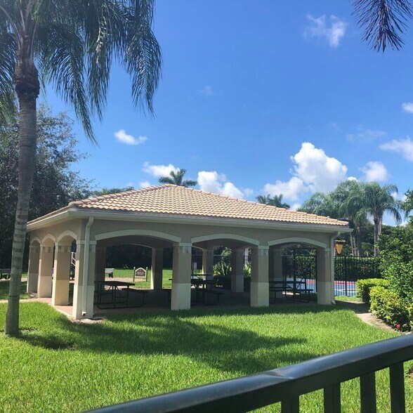 Building Photo - 5308 Moon Shadow Ln