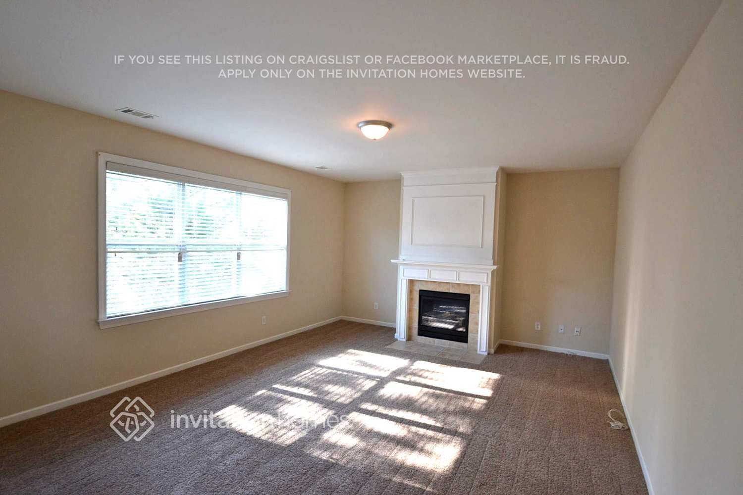 Building Photo - 1383 Sandrock Ln SW