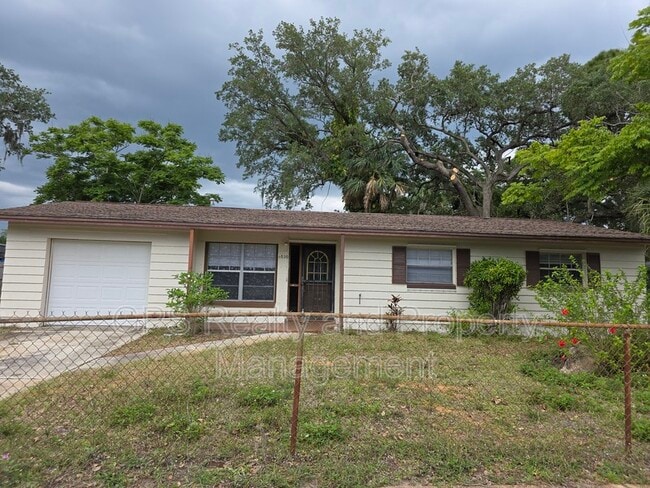 Building Photo - 1030 Pine Valley Ln