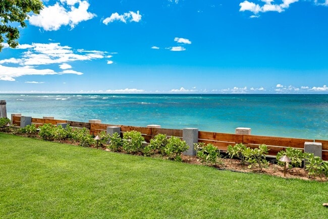 Building Photo - North Shore Oahu Oceanfront Home for Rent