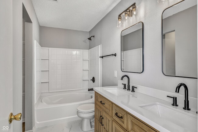 Building Photo - 9714 Lantern Ln