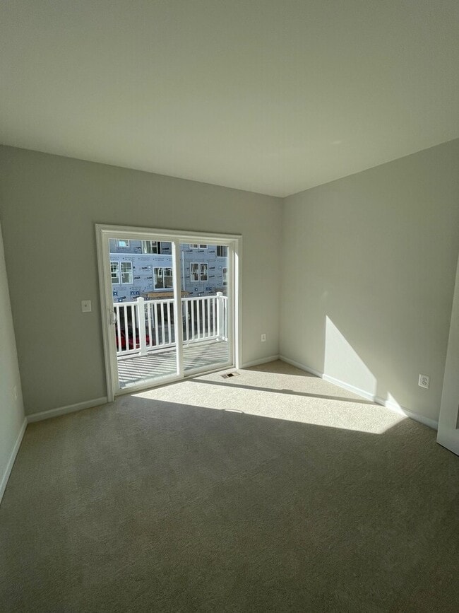 Building Photo - 9274 Magellan Pkwy