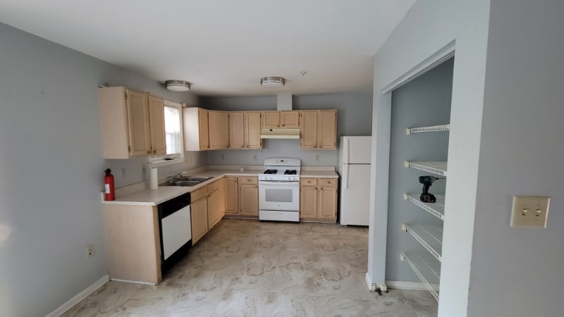 Building Photo - 1017 Higgins Way