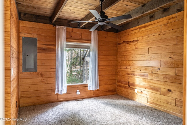 Building Photo - 356 Ashemont Rd