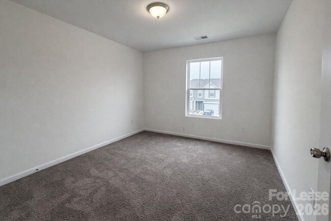 Building Photo - 2810 Trinity St