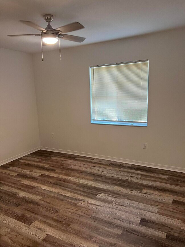 Building Photo - 6394 Emerald Dunes Dr