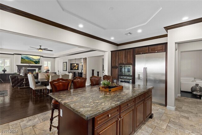 Building Photo - 11338 Villa Bellagio Dr