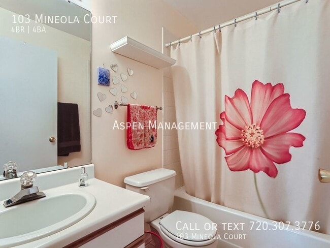 Building Photo - 103 Mineola Ct