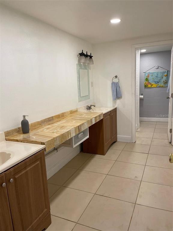 Building Photo - 3131 San Pedro St