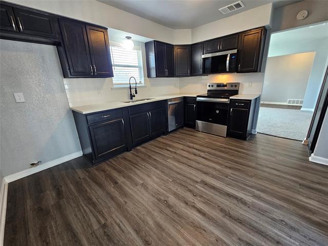 Building Photo - 4806 Cliffwood Dr