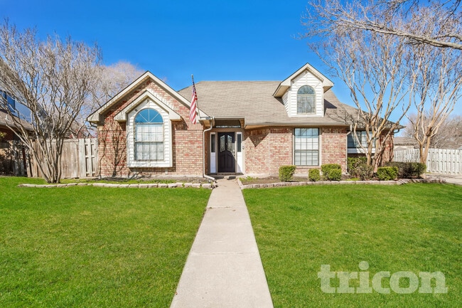 Building Photo - 2758 Briar Hill Dr
